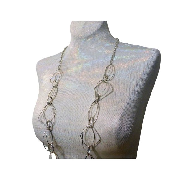Premier Designs Silver Splash Necklace 40" Lightweight Antique Silver Matte - Picture 2 of 7